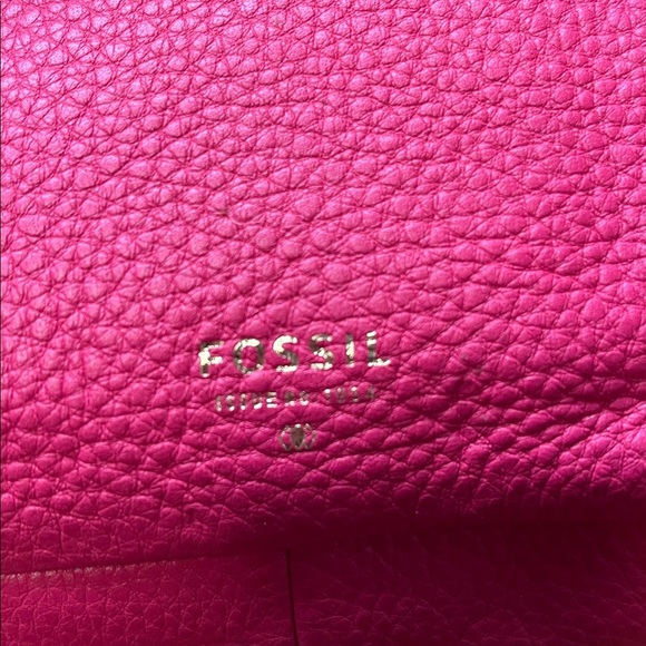 NWOT Fossil Sydney Fringe Leather Crossbody Pomegranate - Picture 3 of 10